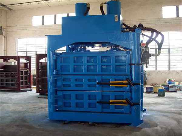 廢紙箱打包機(jī)半自動